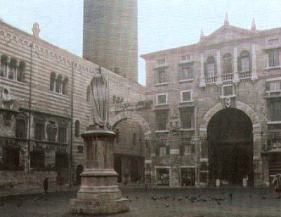 Piazza dei Signori con Torre.jpg (30320 byte)